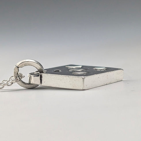 1977 年英國純銀禧年錠吊墜,19.7 克,配純銀項鍊,RX